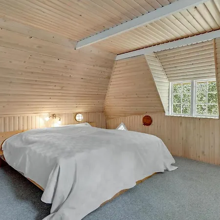 Amazing In With Kitchen