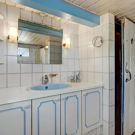 Amazing In Romo With Kitchen Casa de Férias *